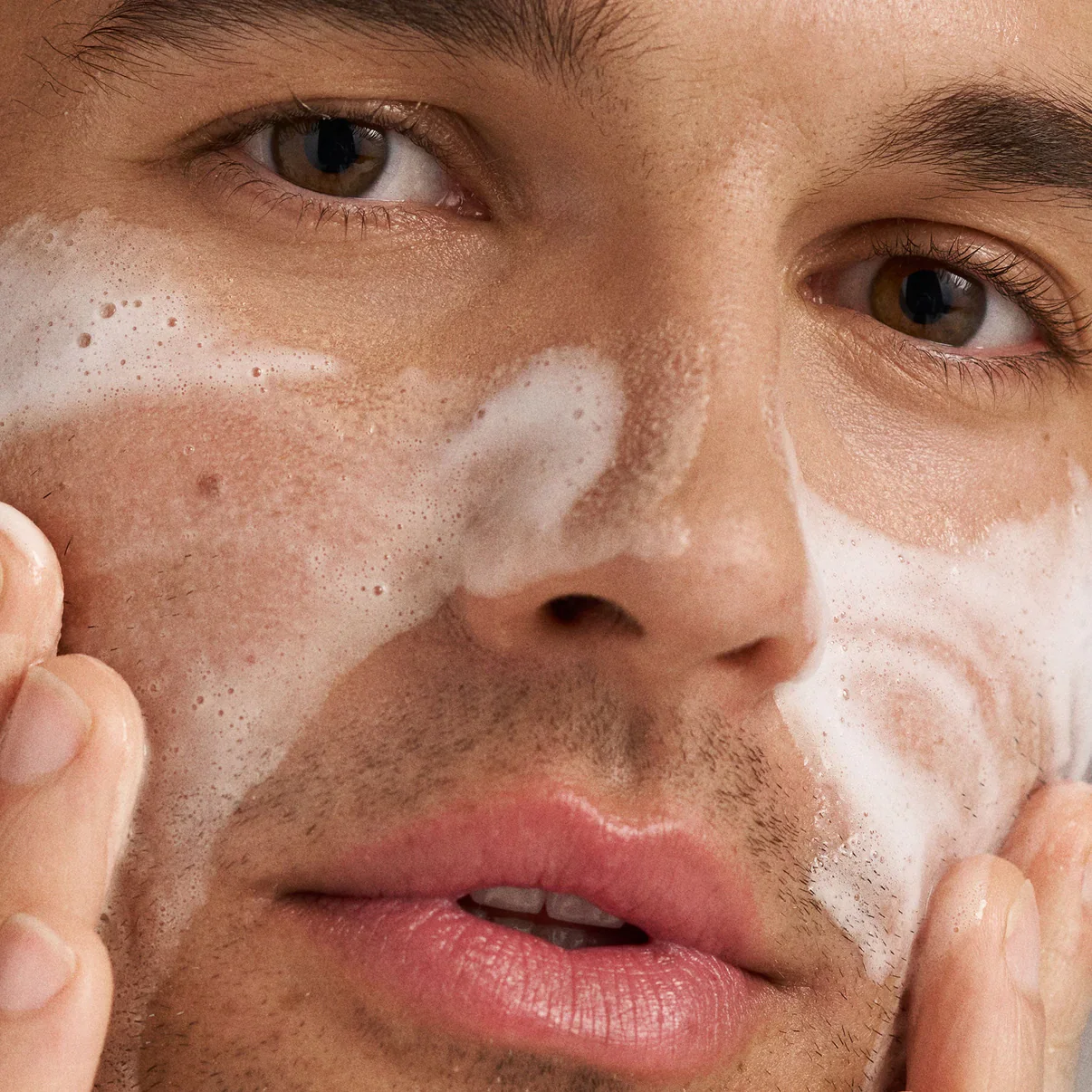 clearing skin wash - Image 4